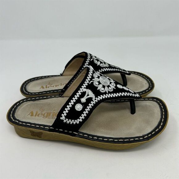 Alegria Vanessa Black Embroidered Mandala Casual Slip On Thong Sandals Size 35 - Picture 8 of 16